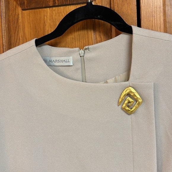 Ildi Marshall Beige Long-sleeved Longline Layered Bottom Dress Size 16 - Picture 10 of 11